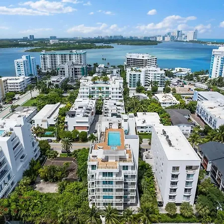 Luxury Condo With Rooftop Pool - 5-Min To Beach
